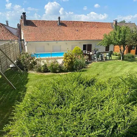 Maison 6 Personnes Avec Piscine Privee Feriehus Saulchoy